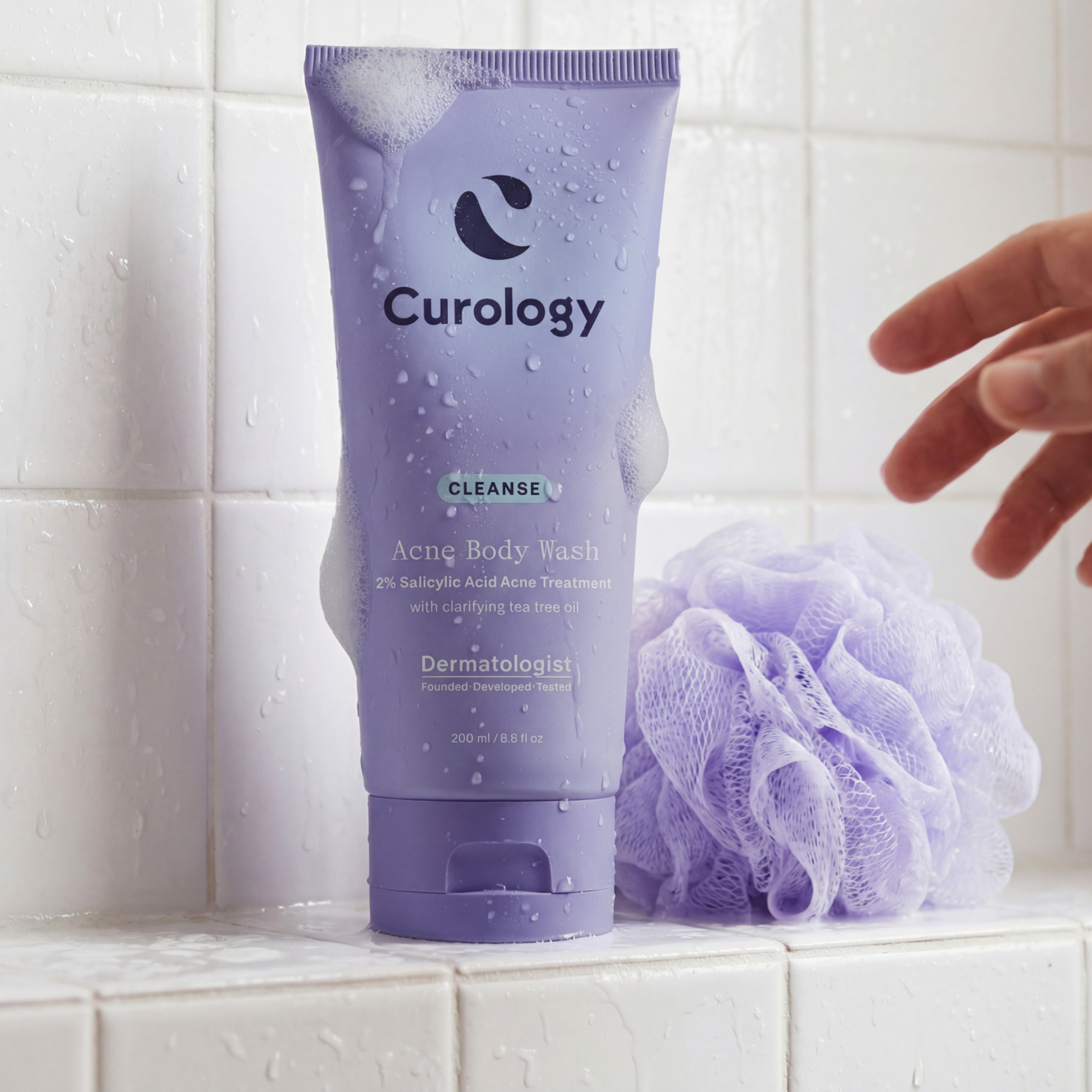 curology-acne-body-wash-03 (1)